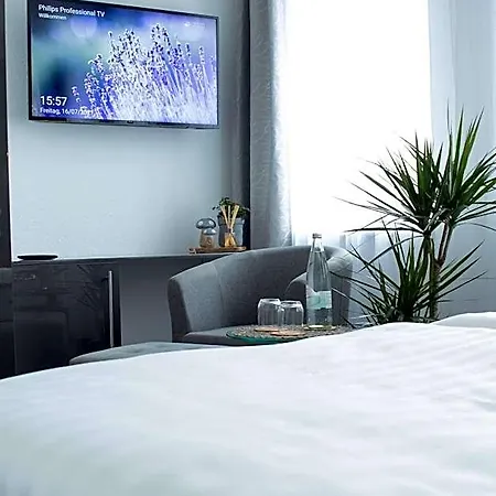 Bed and breakfast Gaestehaus&pension Pinske 3*